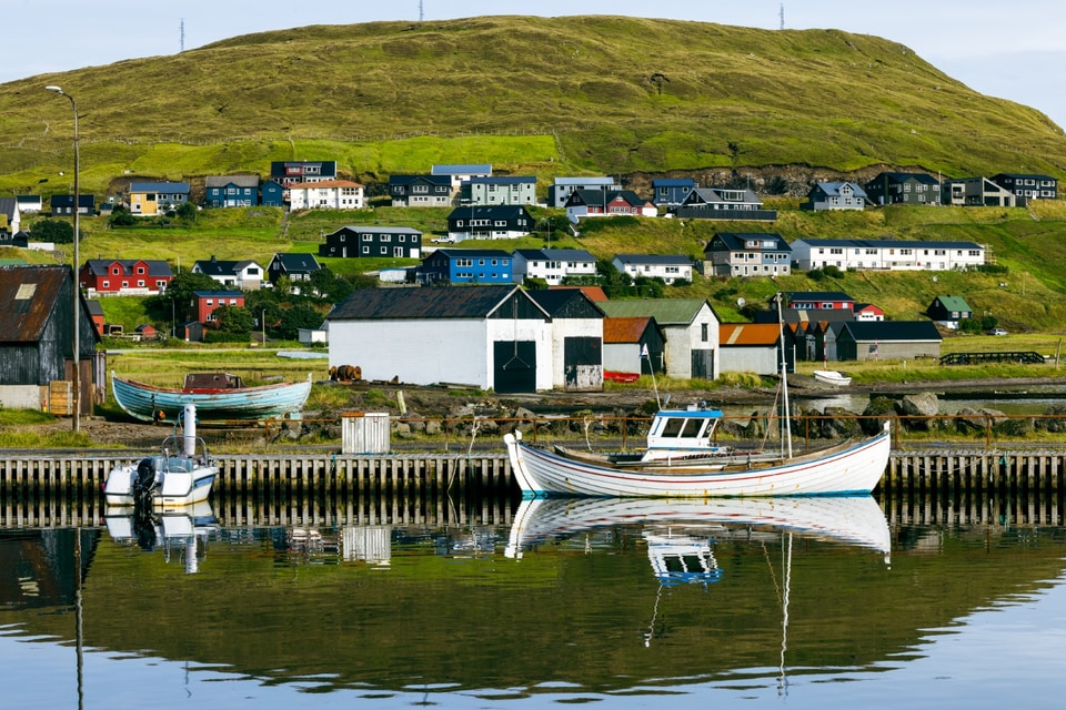 Faroe Islands photo: hosvik large
