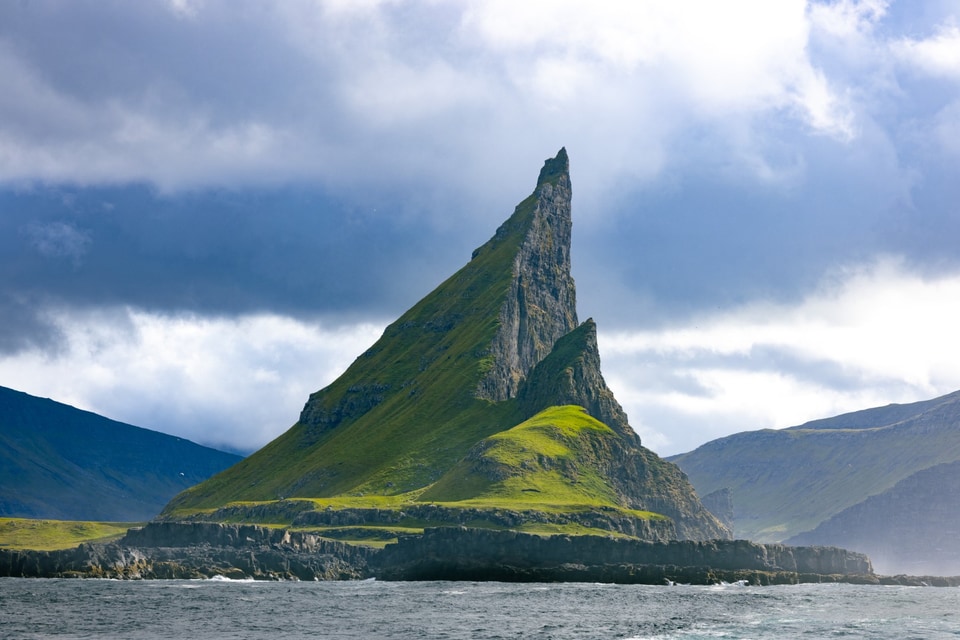 Faroe Islands photo: tindholmur large