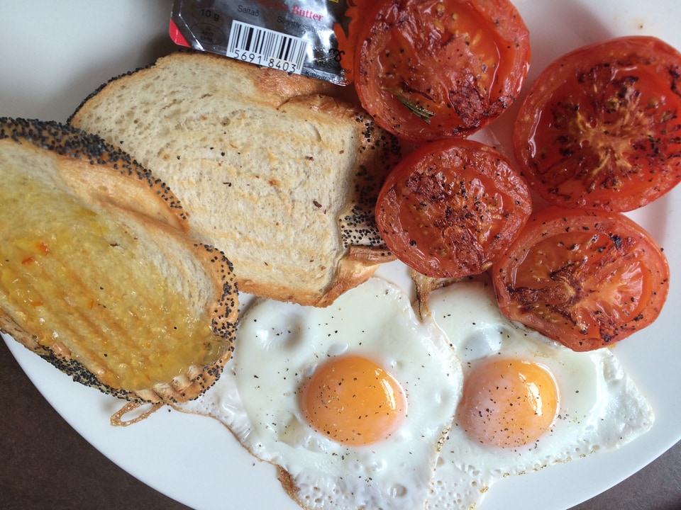 Iceland photo: laundromat breakfast 1